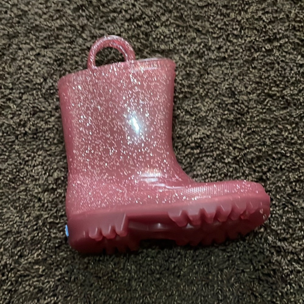 Girl rain boots
